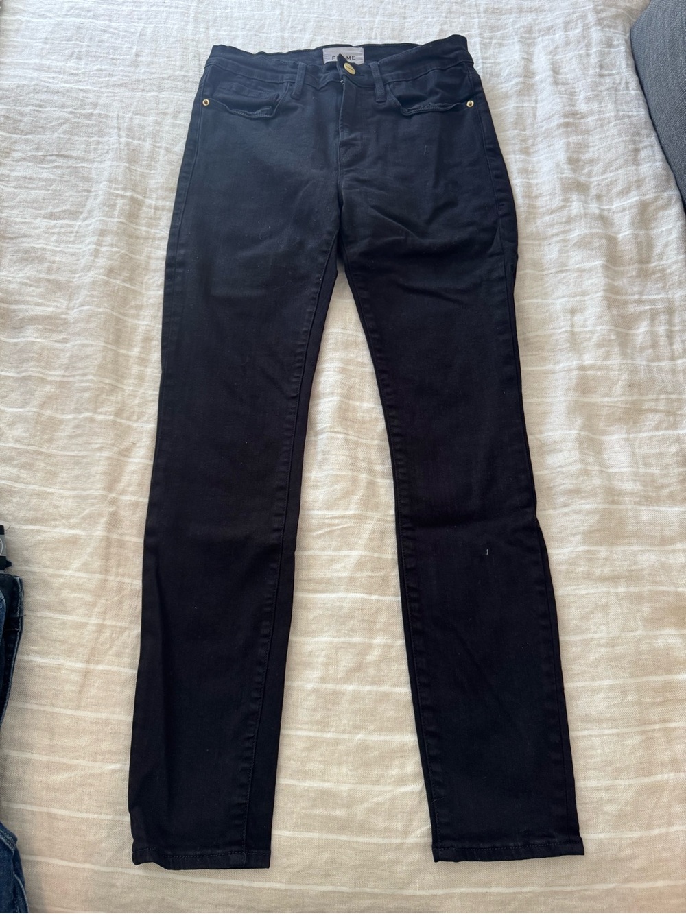 Frame Le Skinny de Jeanne Crop